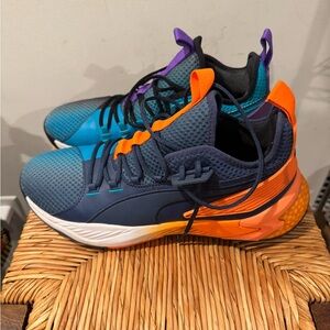 Men’s Puma Multicolored Sneakers Size 11